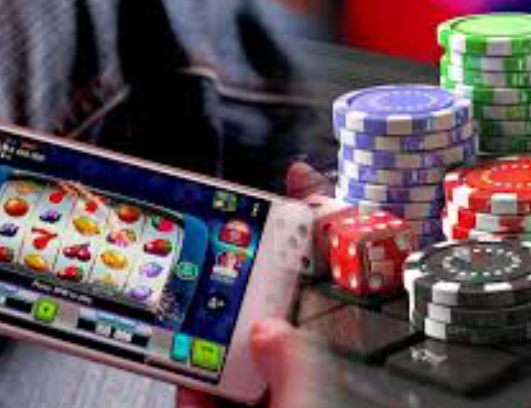 Perbedaan Permainan Slot Online dan Casino